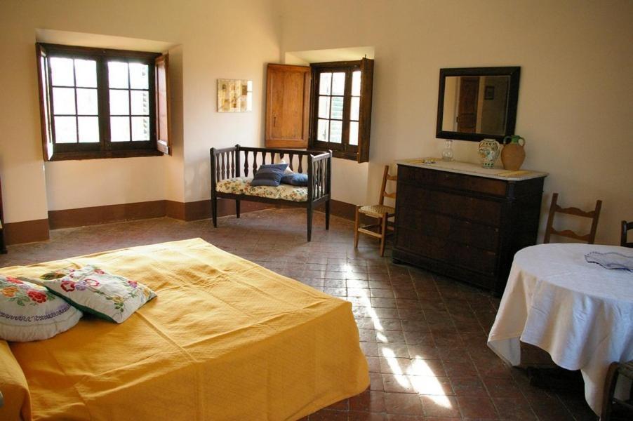 La Castagnola Bed and Breakfast Cassano Spinola Habitación foto